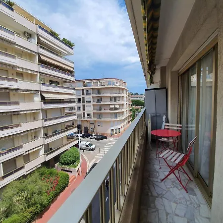 Branly 3, By Welcome To Apartment *